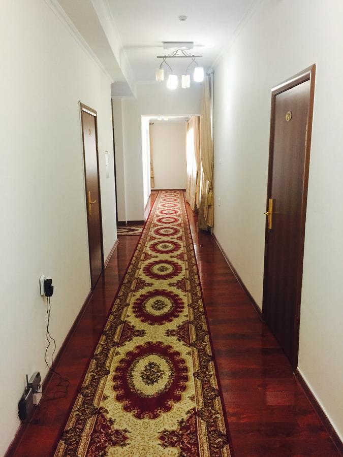Hotel Ark Ms Taraz Esterno foto
